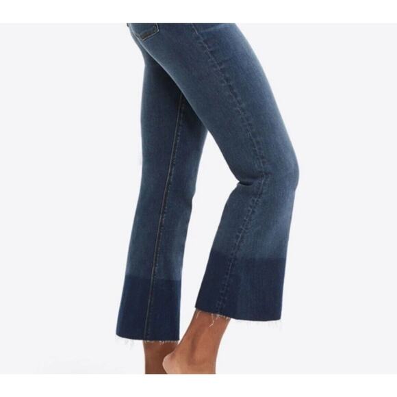 Spanx Cropped Flare Jeans Womens Small Pull On Raw Ombre Hem Stretch Sexy Trendy - Picture 2 of 13